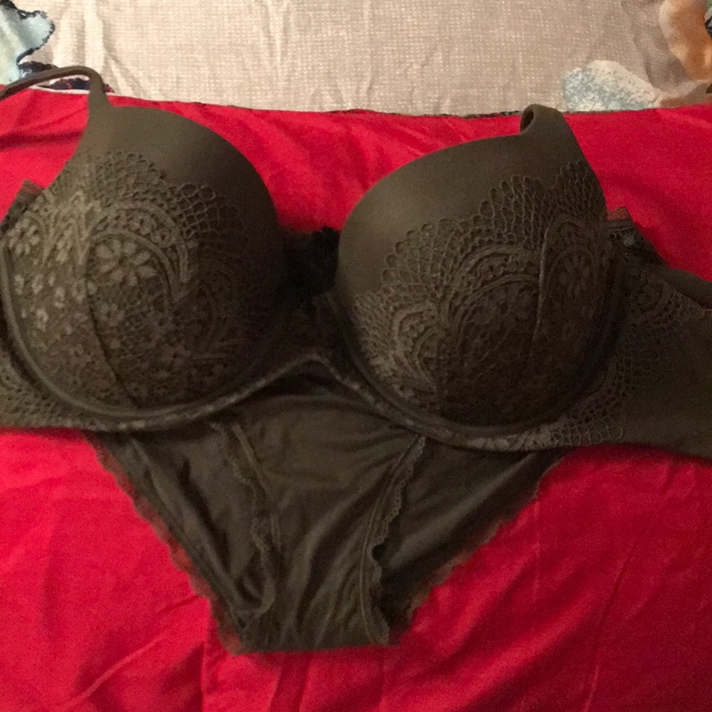 Victoria Secret bra and Panty